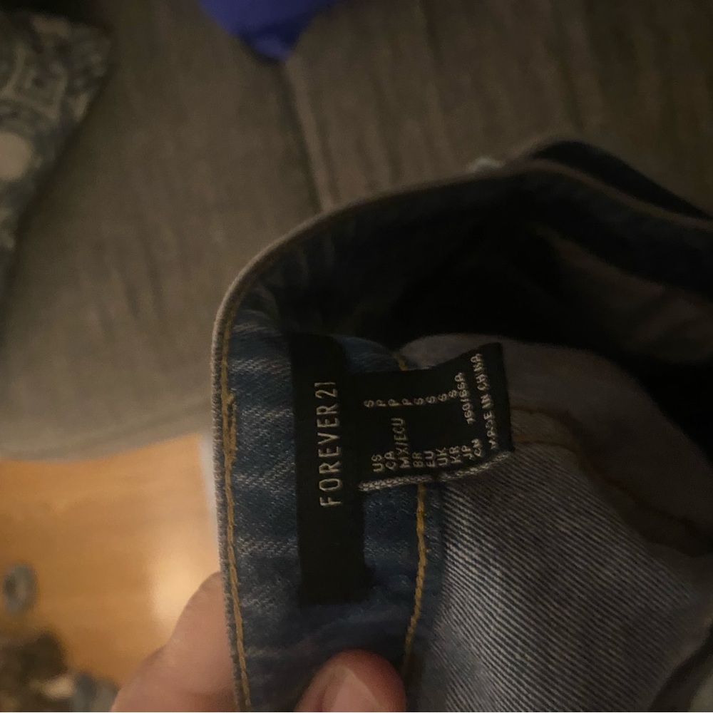 Forever 21 Blue Denim Skirt with Belt - Picture 3 of 3